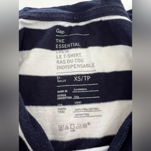 Gap The Essential Crew U-Neck Navy Blue, Red and White Striped T-Shirt - Picture 3 of 4